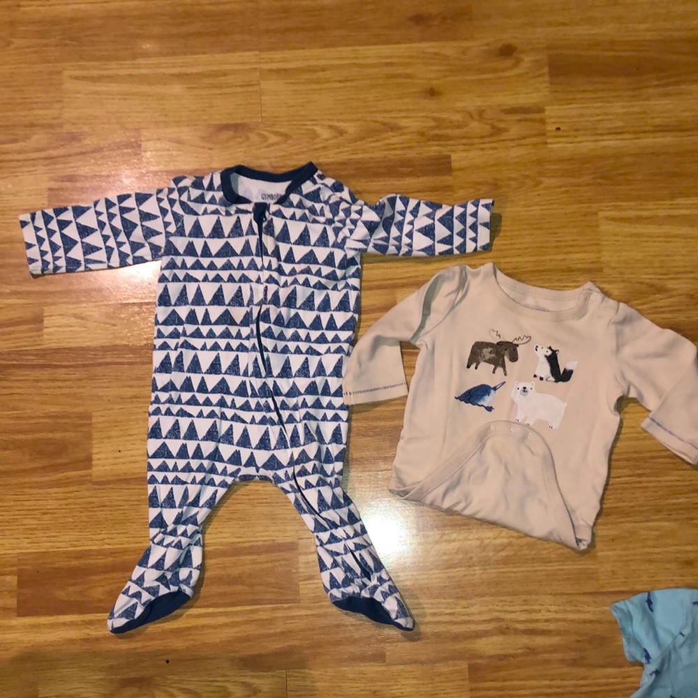 Gymboree 3-6 months sleeper and long sleeved onesie